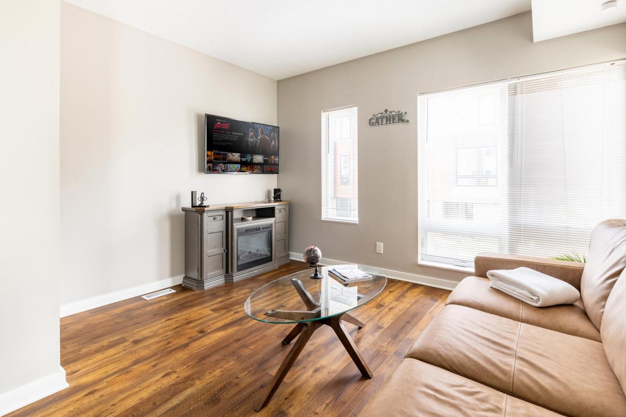 Luxury Downtown Townhome Private Garage Unit 9 Клівленд Екстер'єр фото